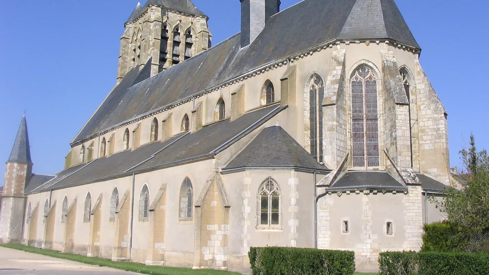 Neuville-aux-Bois — entreprise de nettoyage CLEVOS